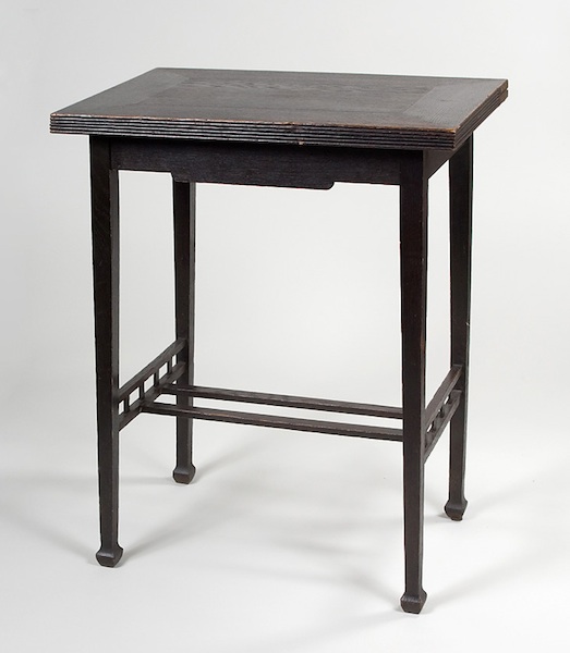 Table-a-jeu-Allemagne-1900